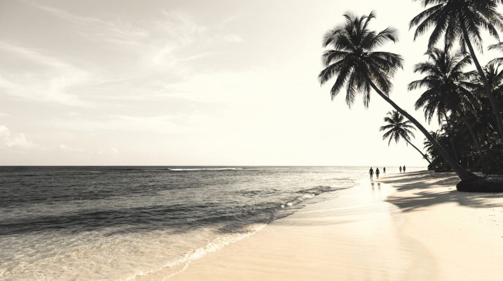 Où partir au soleil en avril | Top 5 destinations 2026